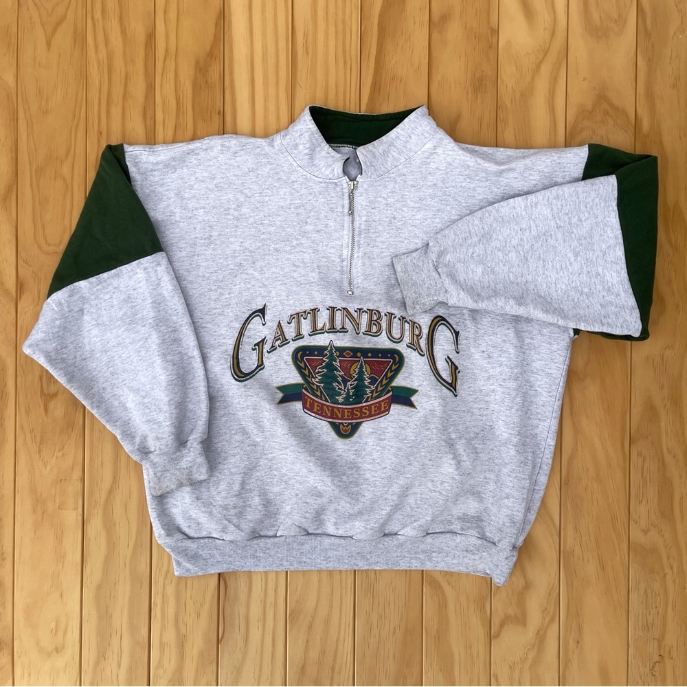 Gatlinburg Tennessee Vintage Sweatshirt Size M Mock Neck 1/4 Zip Grey